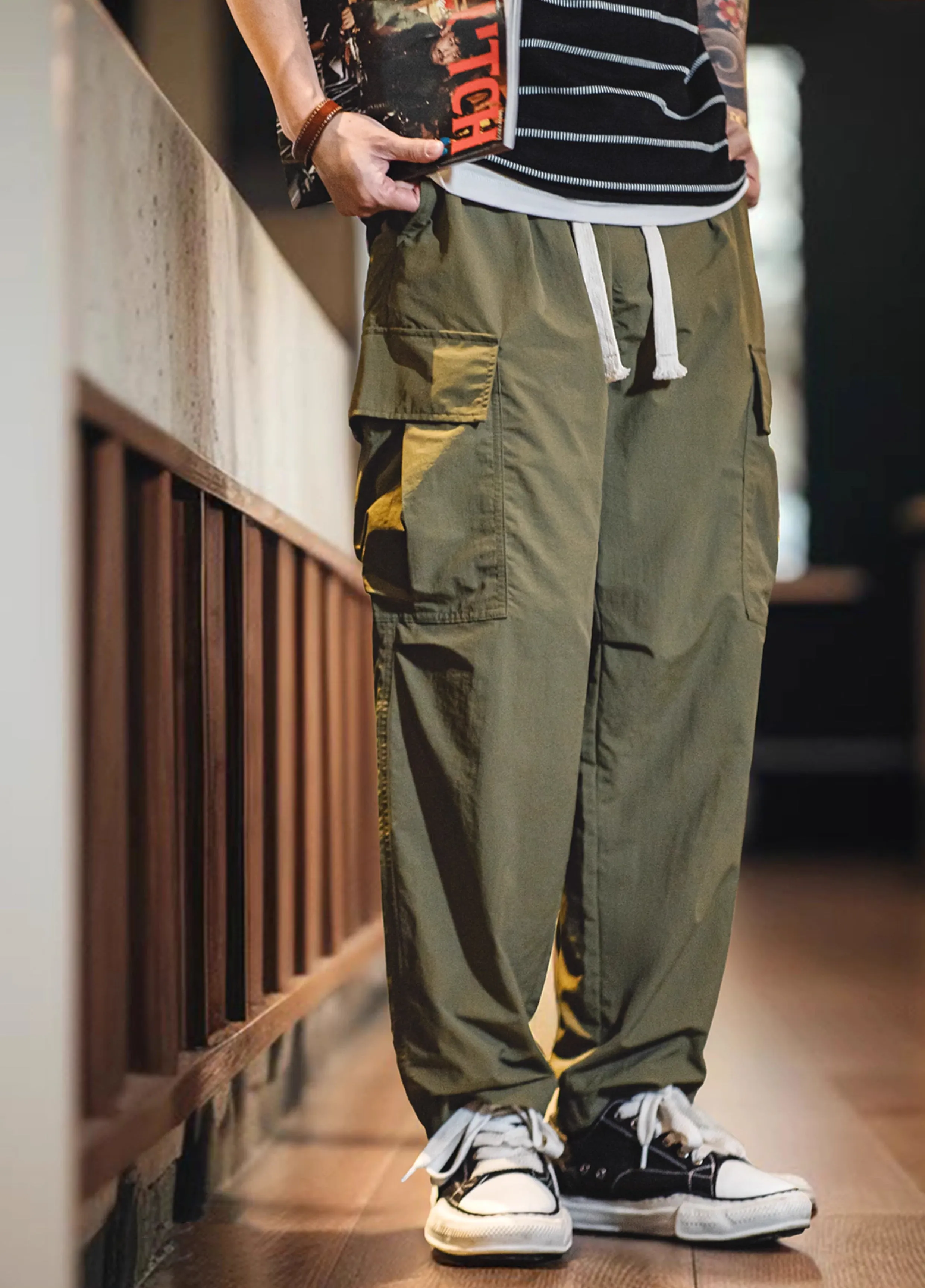 American Retro Multi-Pocket Waterproof Loose Men's Trousers