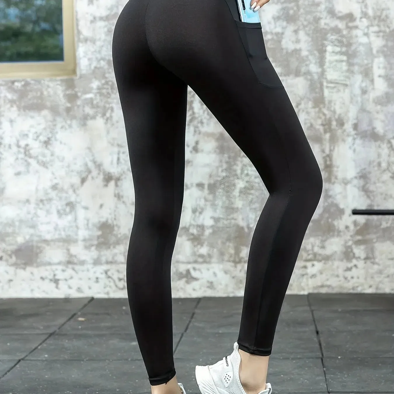 High-Waisted Yoga Pants With Pockets Women's Hip Lift Leggings