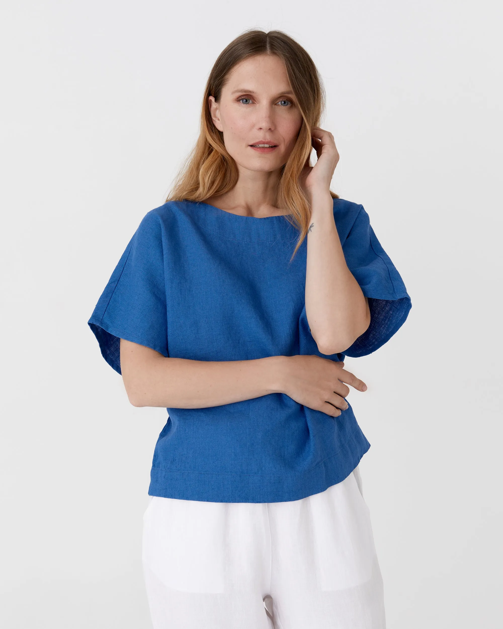 Loose-fit linen top MIDWAY in Cobalt blue