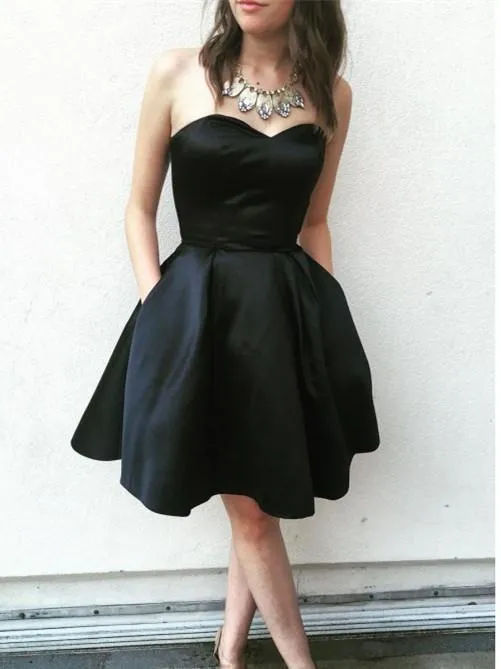 Simple Satin Sweetheart Neckline Short A-line Homecoming Dresses HD205